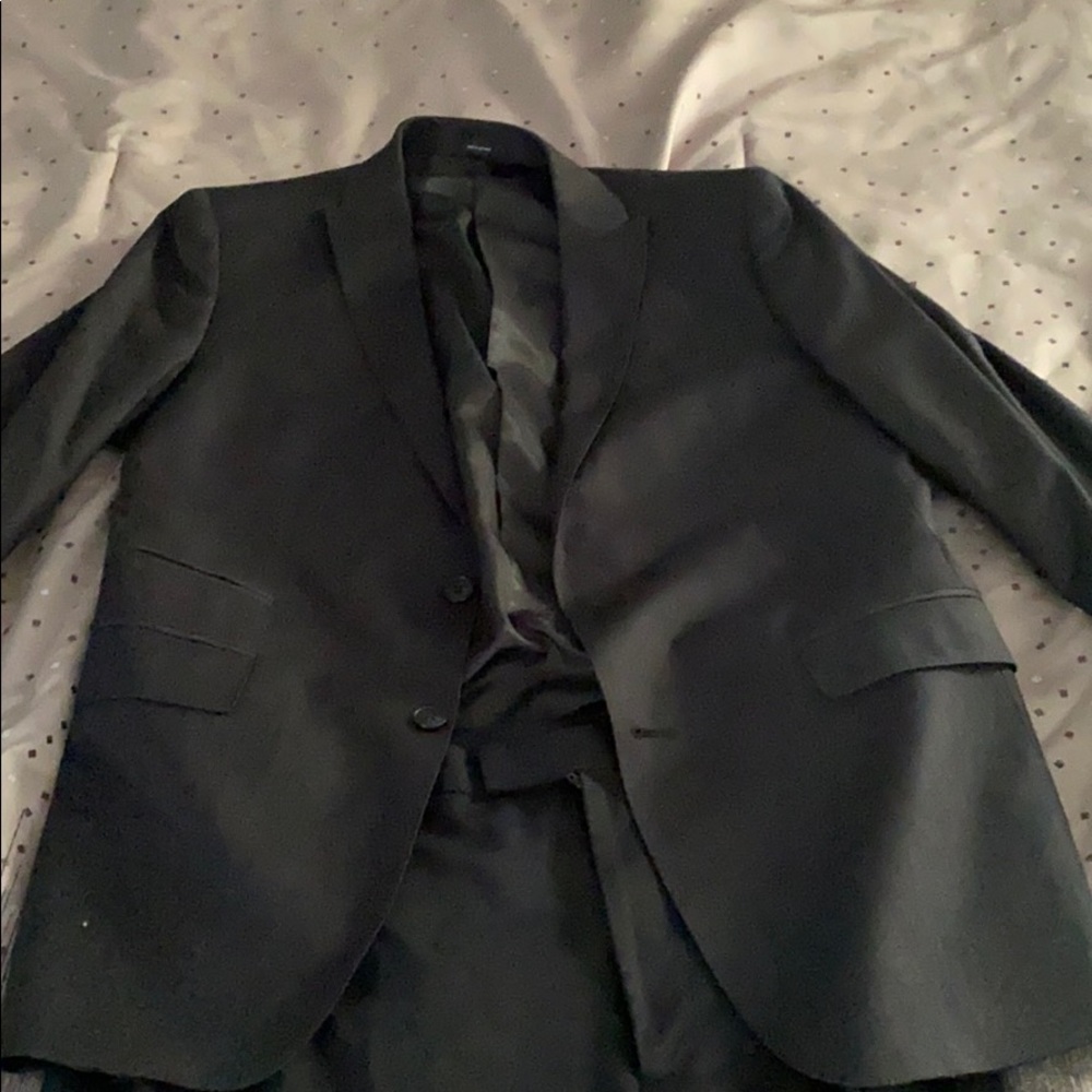 Cheap Suit Black